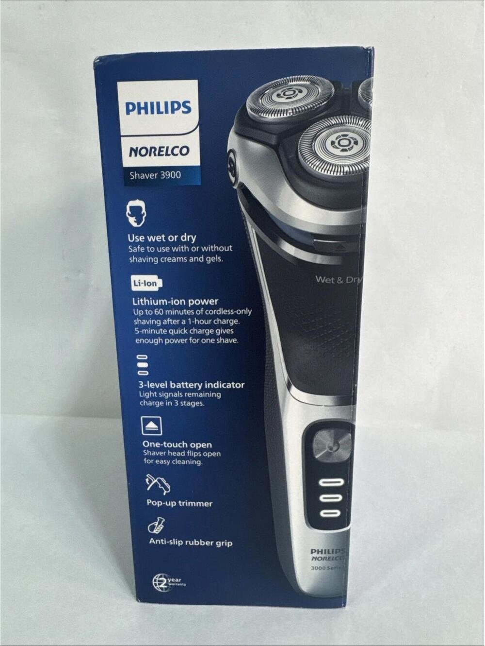 Philips Norelco Shaver 3900, Rechargeable Wet & Dry New Open Box B11 - Picture 3 of 5
